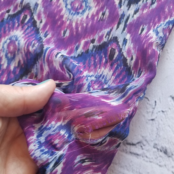 Crimson & Clover Sheer Purple Crop Top Sz Med - Picture 5 of 8